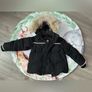 Children’s size 4/5 Canada goose coat